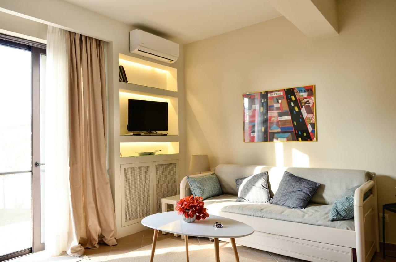Sunrays Housing Apartment Kalamata Exterior photo