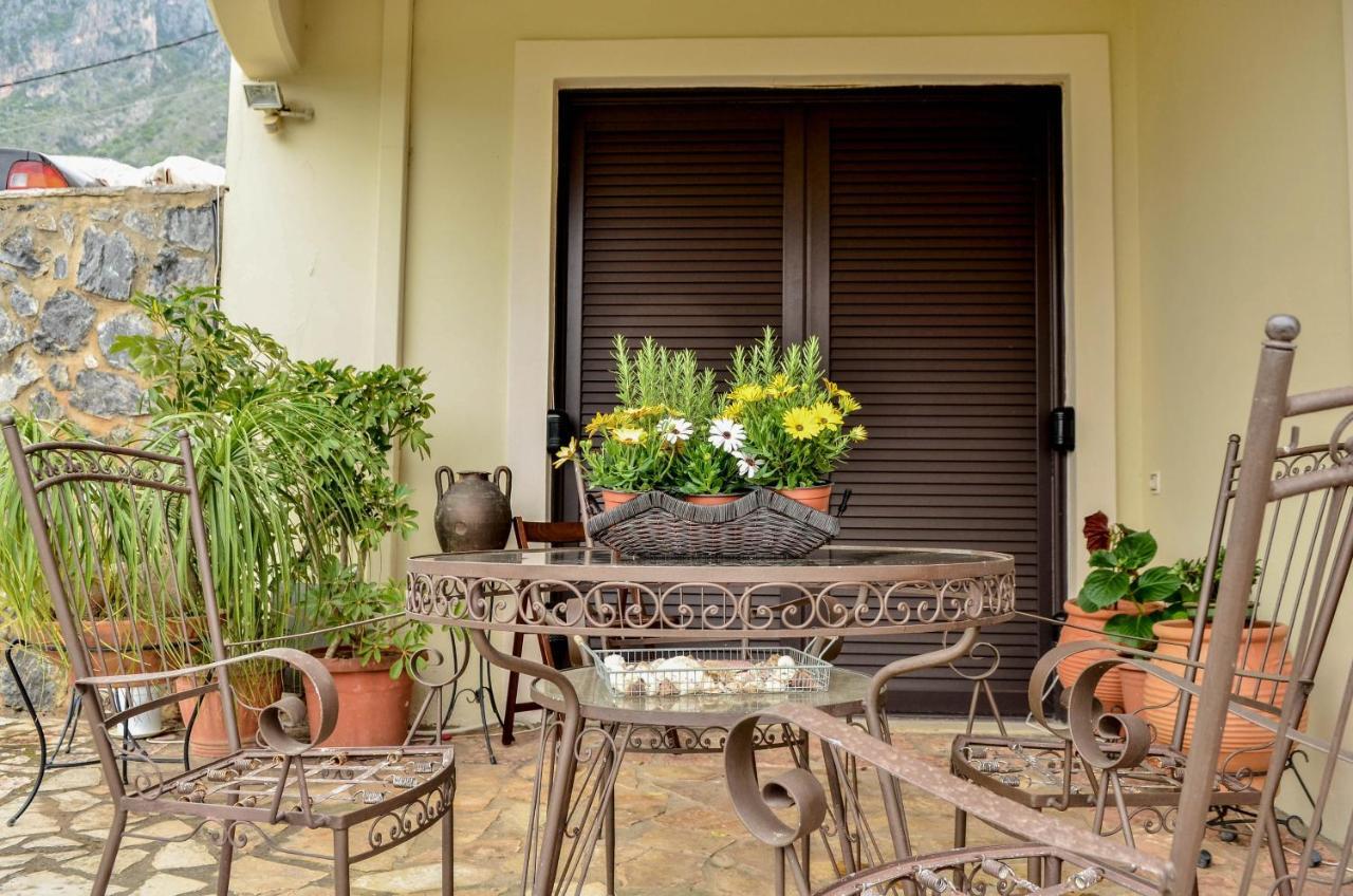 Sunrays Housing Apartment Kalamata Exterior photo